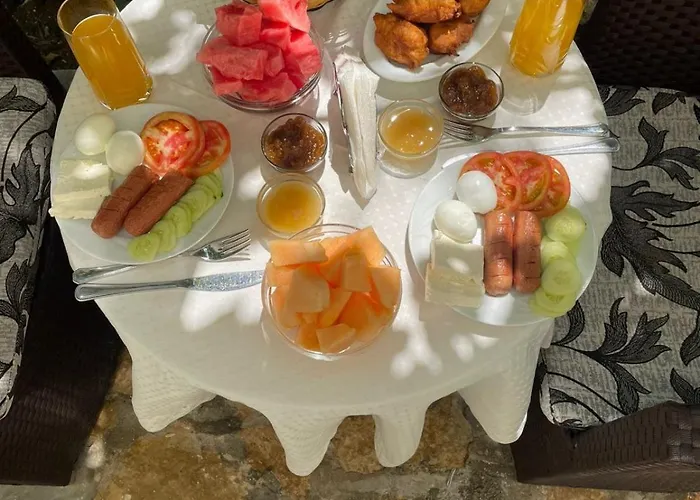 בית הארחה Joni 3*