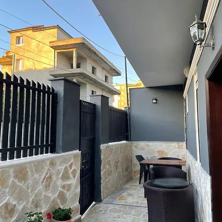 Joni 4* Berat