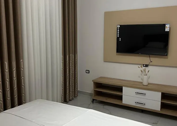 Joni Gæstehus Berat